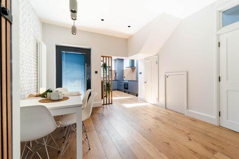 undefined, Mortimer Road, Eastham, London