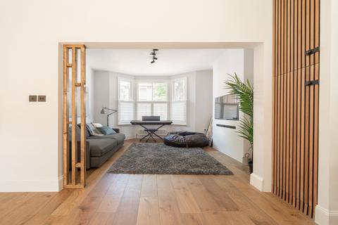 undefined, Mortimer Road, Eastham, London