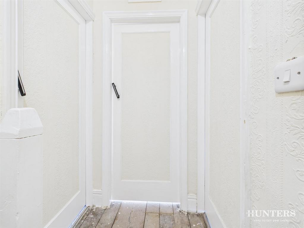 CAM03792 G0-PR0304-STILL001.jpg