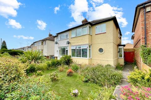 Sundon Park Road, Luton, Bedfordshire, LU3 3AD