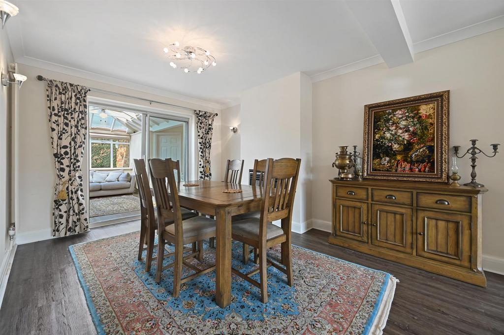 Dining Room.jpg