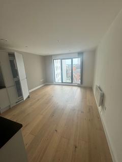 1 bedroom flat for sale, Royal Crescent Road, Southampton SO14