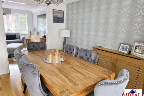 undefined, Merlin Close, Adwick-Le-Street, Doncaster