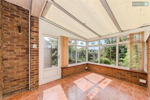 3 bedroom semi-detached house for sale, Freshfields, Wistaston, Crewe, Cheshire, CW2