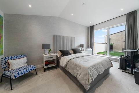 undefined, 5-7 The Avenue, London, NW6