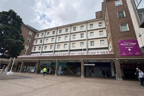 Studio to rent, Broadgate, Coventry