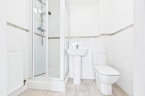 Flat 5, 1 Bloomfield Terrace, Gloucester, GL1 5QR