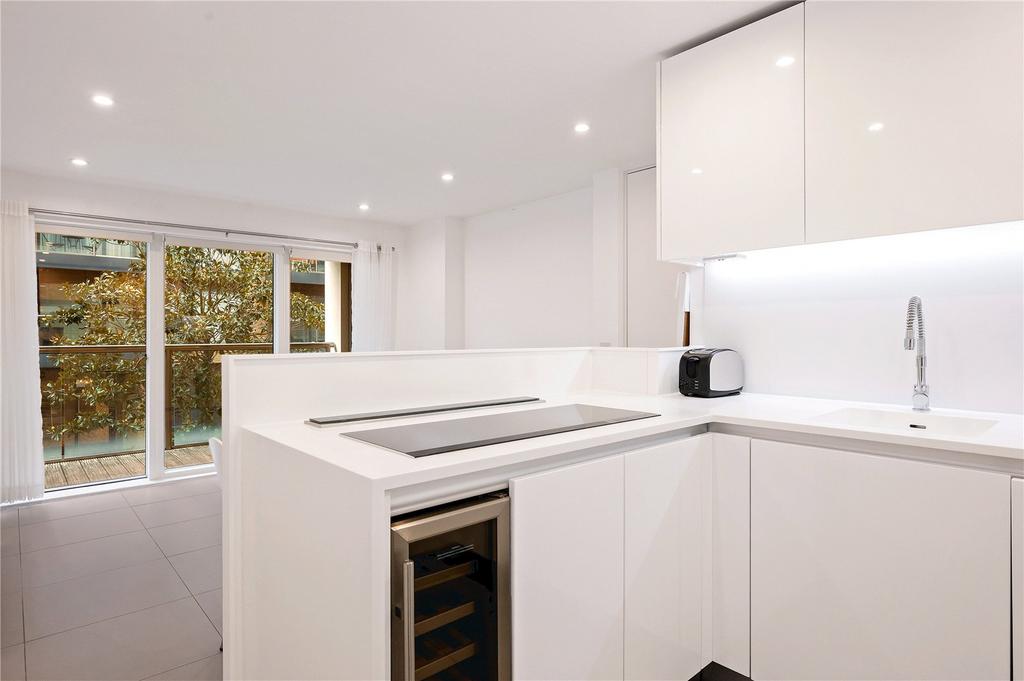 Kitchen/Reception