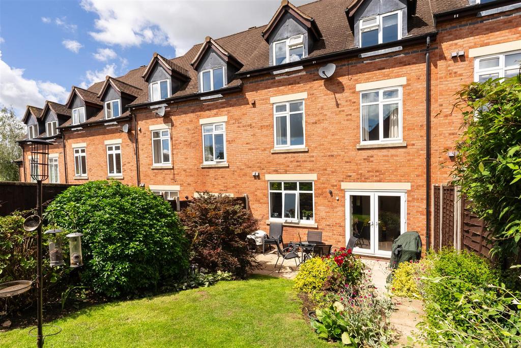 65 Highfield Park-57.jpg