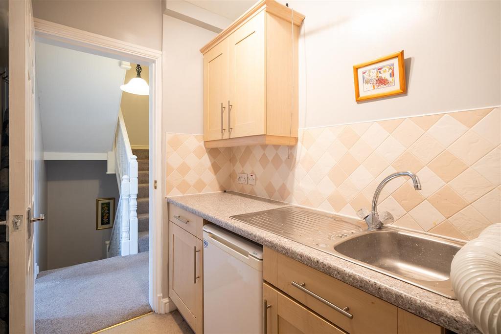 65 Highfield Park-46.jpg