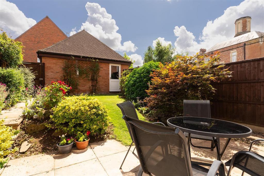 65 Highfield Park-59.jpg