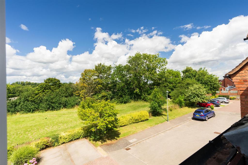 65 Highfield Park-53.jpg