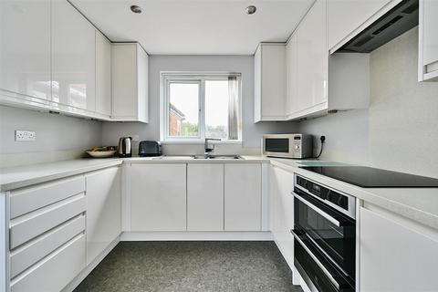 3 bedroom house for sale, Alder Gardens, Bexhill-On-Sea
