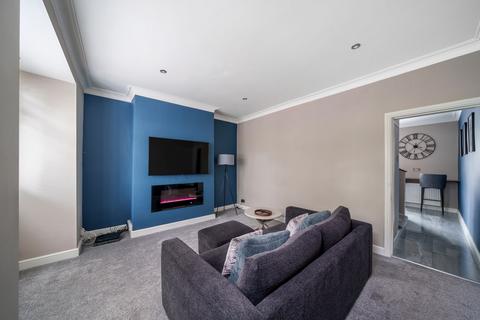 3 bedroom terraced house for sale, Cromwell Road, Harrogate, HG2