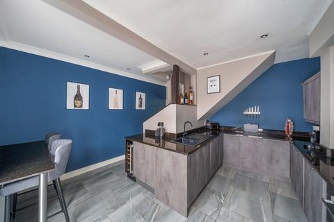 3 bedroom terraced house for sale, Cromwell Road, Harrogate, HG2
