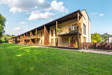 2 bedroom apartment for sale, Cliveden Gages, Taplow, Buckinghamshire, SL6