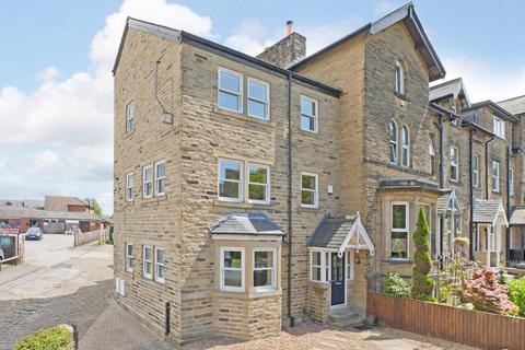 4 bedroom end of terrace house for sale, Bolton Bridge Road, Ilkley, LS29