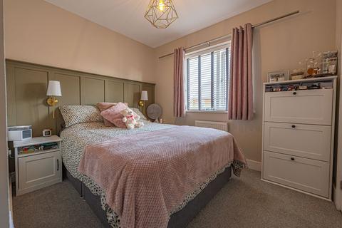 3 bedroom semi-detached house for sale, Spencer Way, Newport, NP19