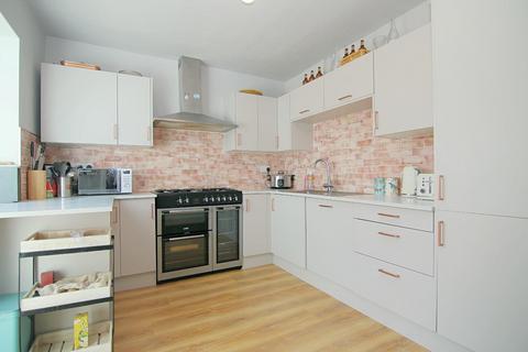 undefined, Moorfield Crescent, Pudsey, West Yorkshire