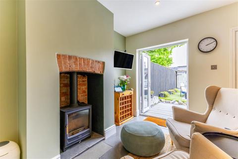 33 New Road, Ascot, SL5 8QB