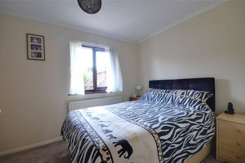 6 Engalee, East Grinstead, RH19 1FE