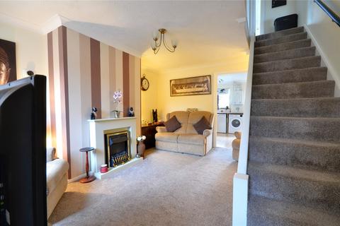 6 Engalee, East Grinstead, RH19 1FE