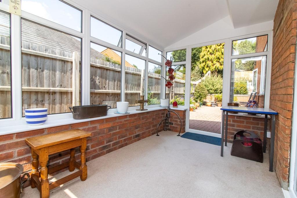 Conservatory/sun room
