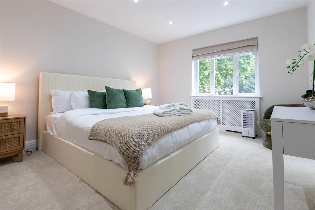 Bedroom 3.jpg