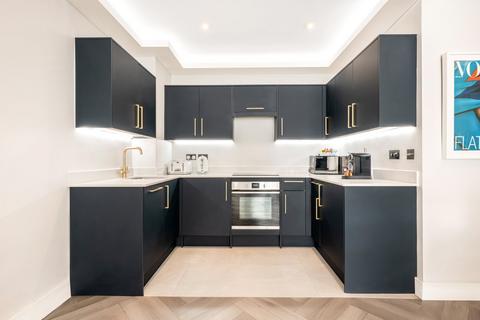 Studio for sale, Nevern Place