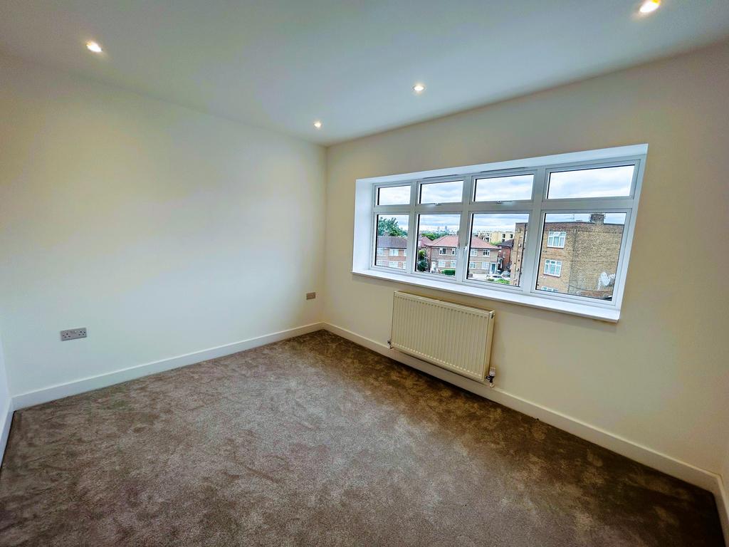 Whats App Image 2025-08-18 at 16.31.19 e7a095f2