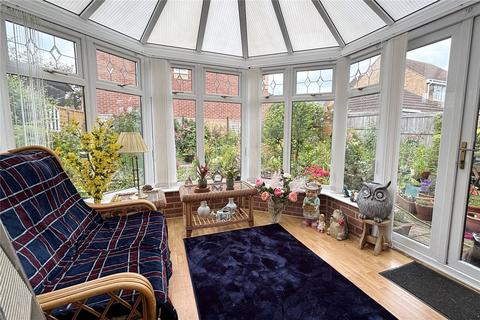 75 Bramble Drive, Westbury, BA13 3UZ