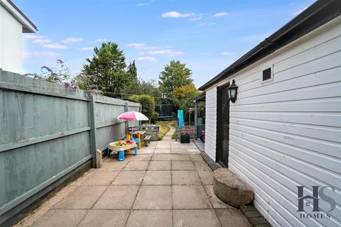34 Fallindale Road, Birmingham, B26 3YP