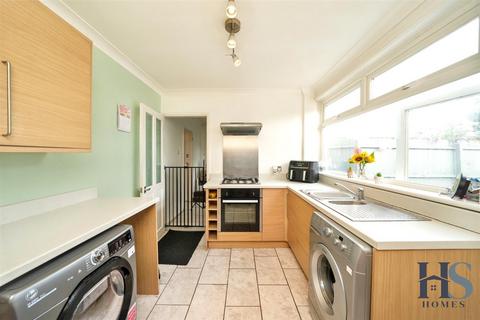 34 Fallindale Road, Birmingham, B26 3YP