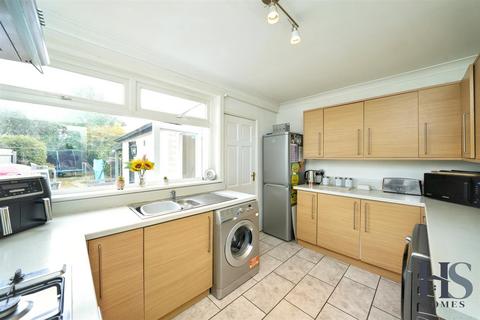 34 Fallindale Road, Birmingham, B26 3YP