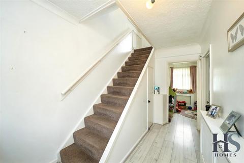 34 Fallindale Road, Birmingham, B26 3YP