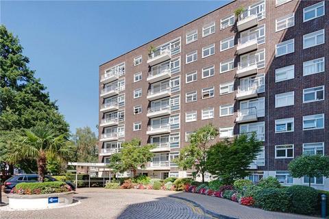 3 bedroom apartment to rent, St Johns Wood Park Road, London NW8