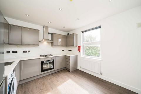 5 bedroom house to rent, Killyon Terrace, London SW8