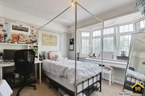 6 bedroom semi-detached house for sale, Beverley way, London, SW20