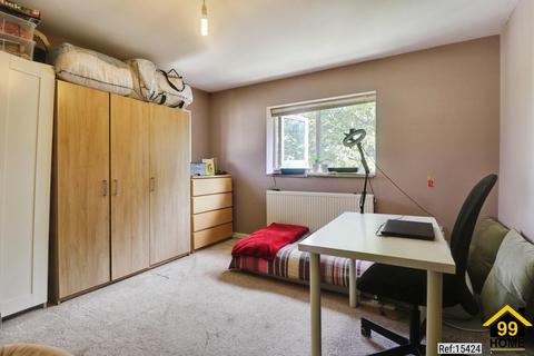 148 Beverley Way, London, SW20 0AQ