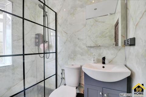 148 Beverley Way, London, SW20 0AQ