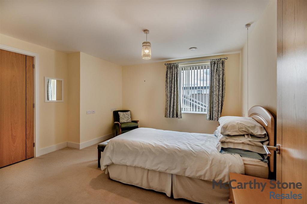 8658158-interior02-800.jpg