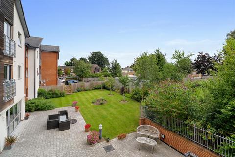 1 bedroom apartment for sale, Fleet Road, Fleet, GU51 3FS