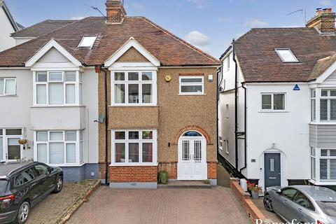 49 Warley Mount, Warley, Brentwood, CM14 5EP