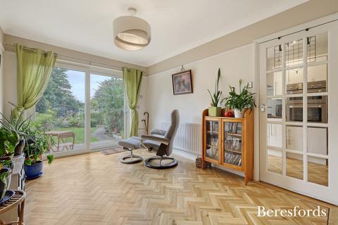 49 Warley Mount, Warley, Brentwood, CM14 5EP