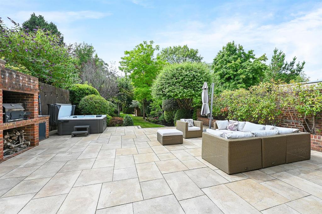 Patio.E.jpeg