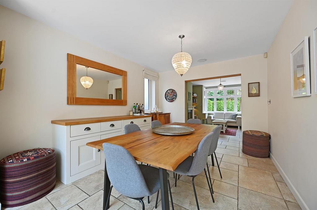 Dining Room.jpg