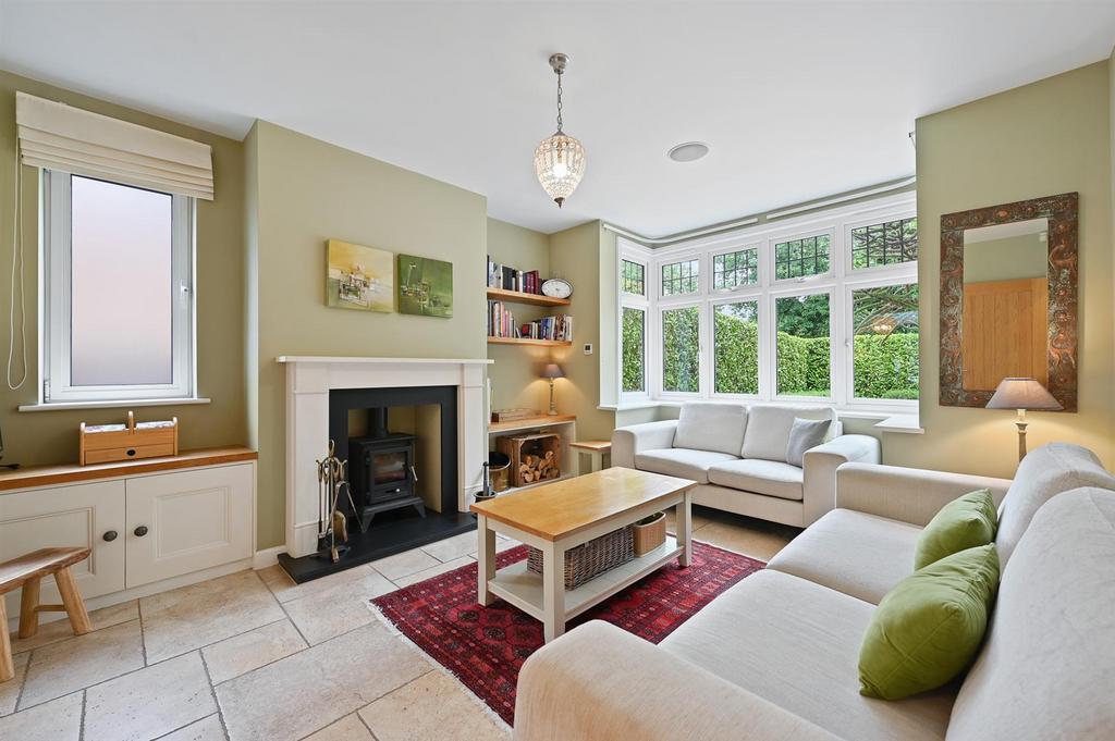 Living Room.jpg
