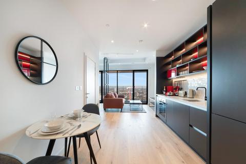 Studio for sale, Corson House, London City Island