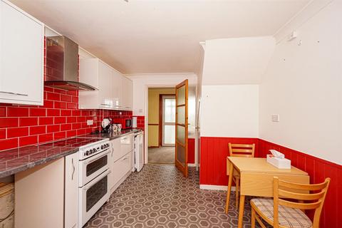 3 bedroom terraced house for sale, Holmhurst Lane, St. Leonards-On-Sea