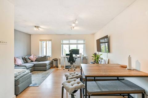 undefined, Cotswold Way, Worcester Park, KT4